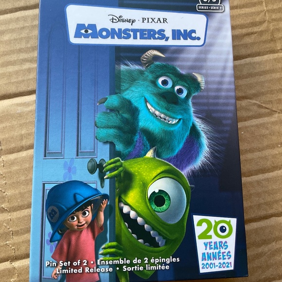 Disney Other - Disneys Monster inc VHS pin set